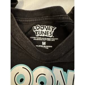 Looney Tunes Size M Black Character Tee Shirt